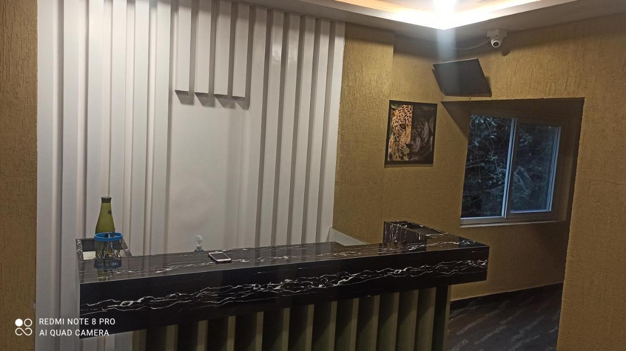 E Lodge Visakhapatnam Bagian luar foto